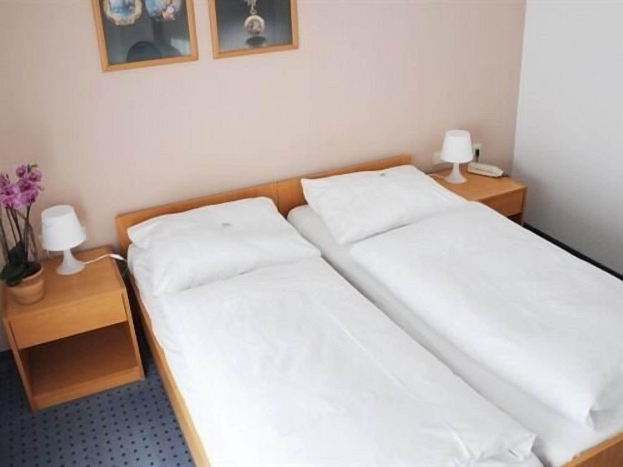 Hotel Ulmer Stuben Ngoại thất bức ảnh